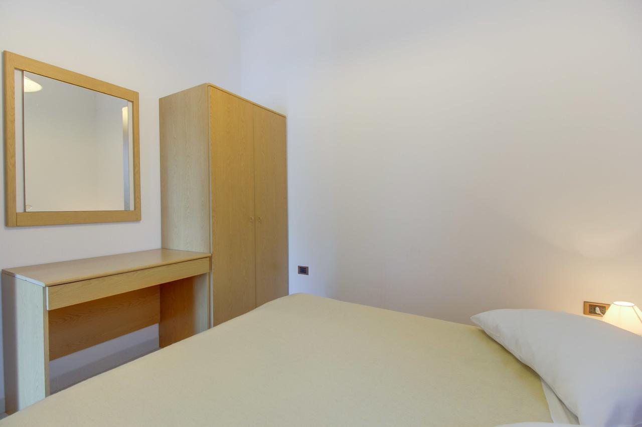 Apartments Villa Julija Mali Lošinj Dış mekan fotoğraf